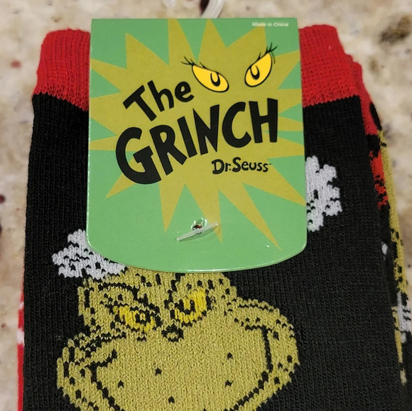 The Grinch Print Socks 3 Pair NWT - Picture 2 of 4